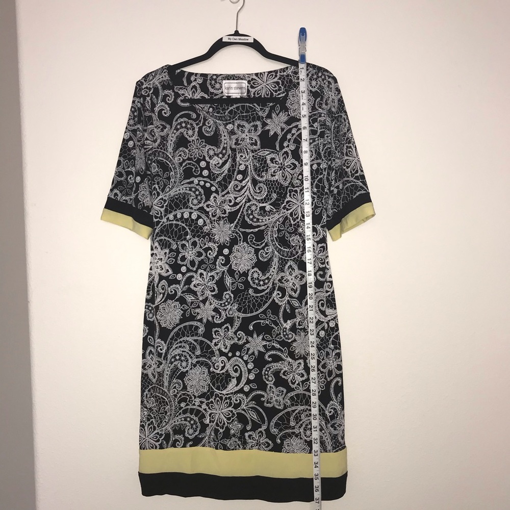 Karin Stevens Black Patterned Dress with Sleeves